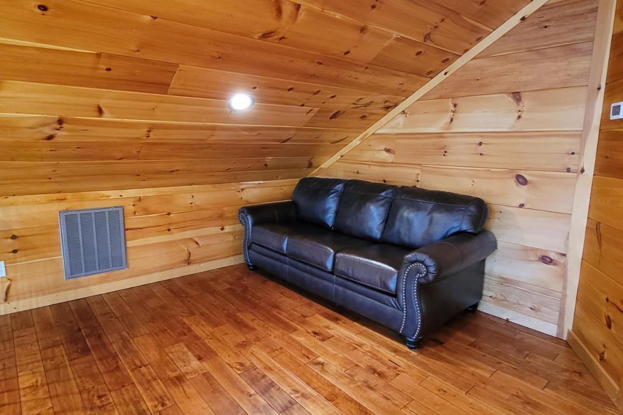 3 Bears Chalet Gatlinburg Exterior photo