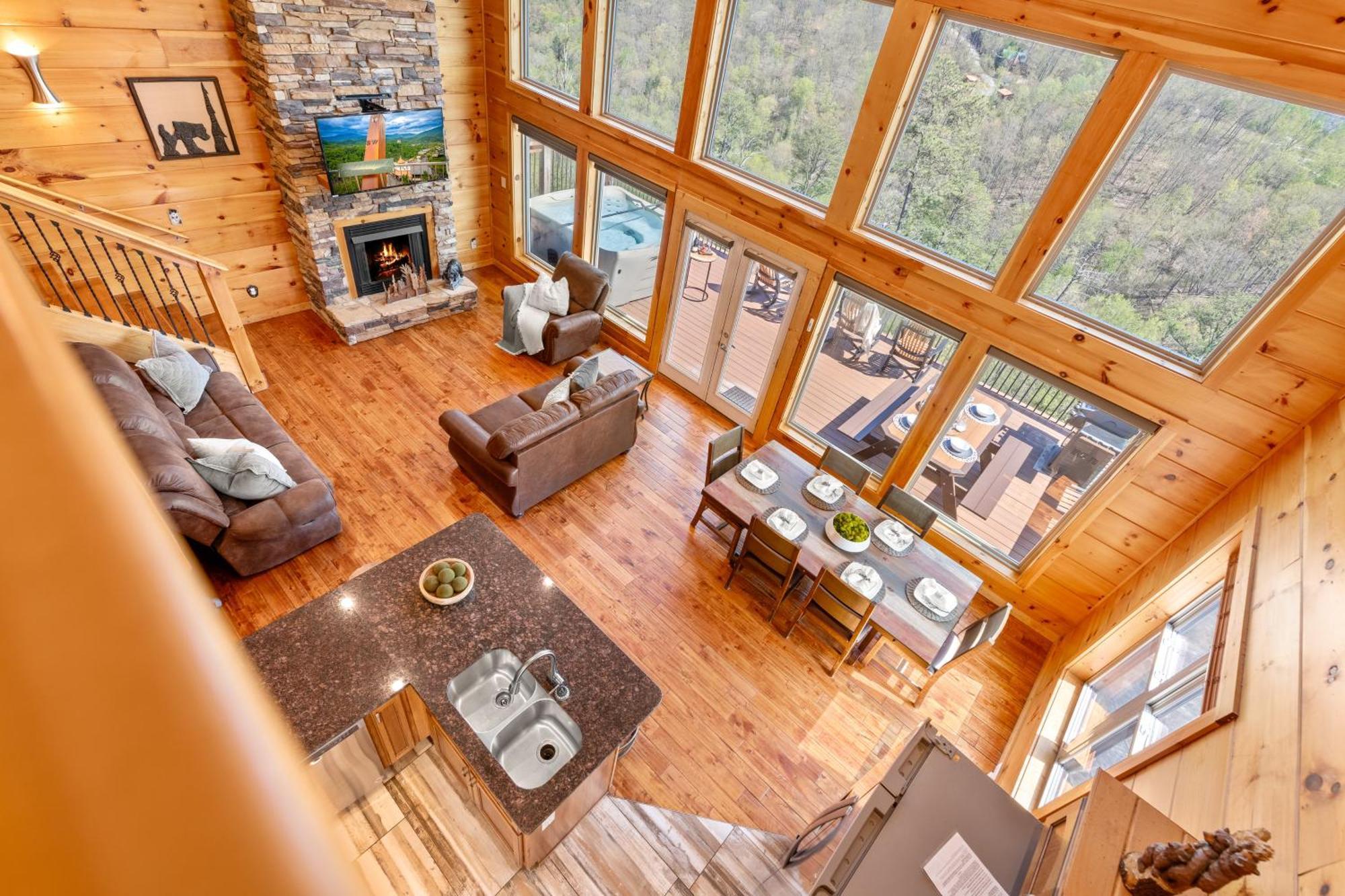 3 Bears Chalet Gatlinburg Exterior photo