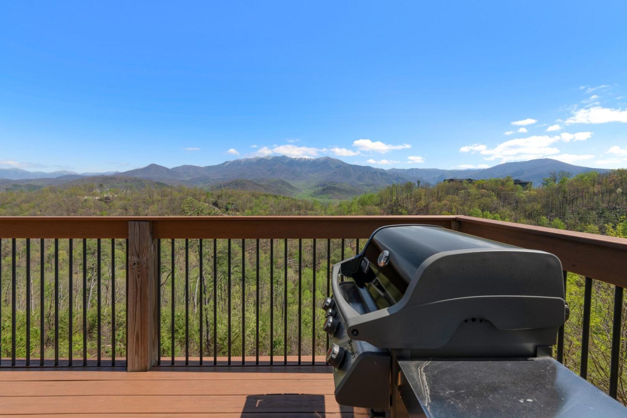 3 Bears Chalet Gatlinburg Exterior photo