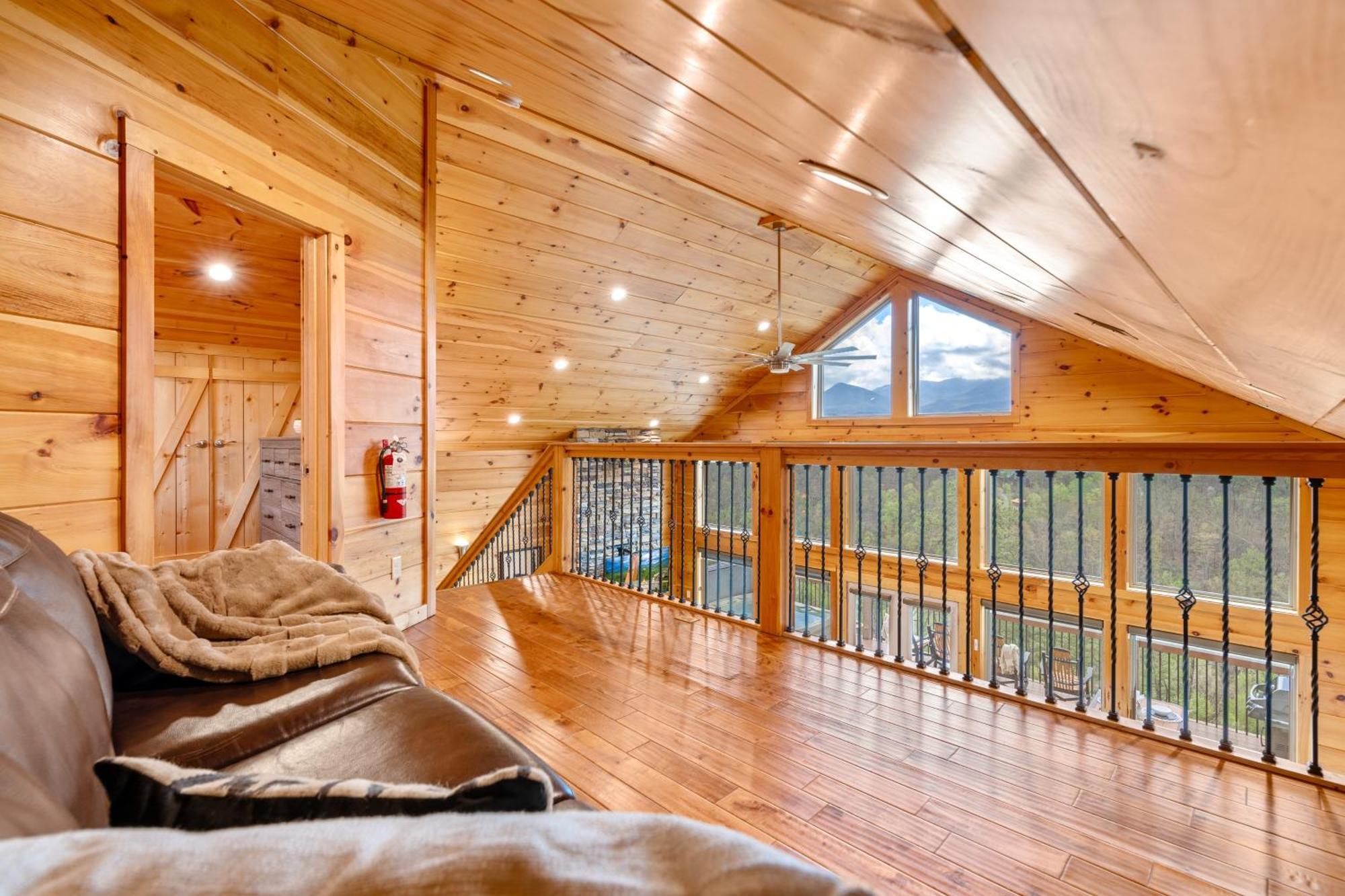 3 Bears Chalet Gatlinburg Exterior photo